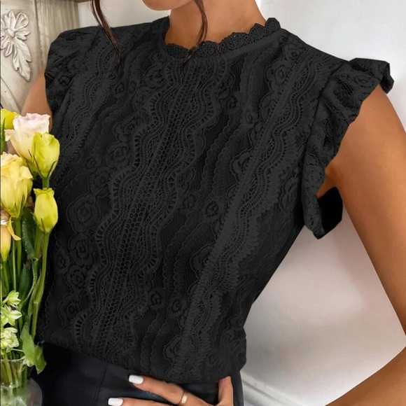 Black butterfly sleeve lace blouse - Picture 5 of 12